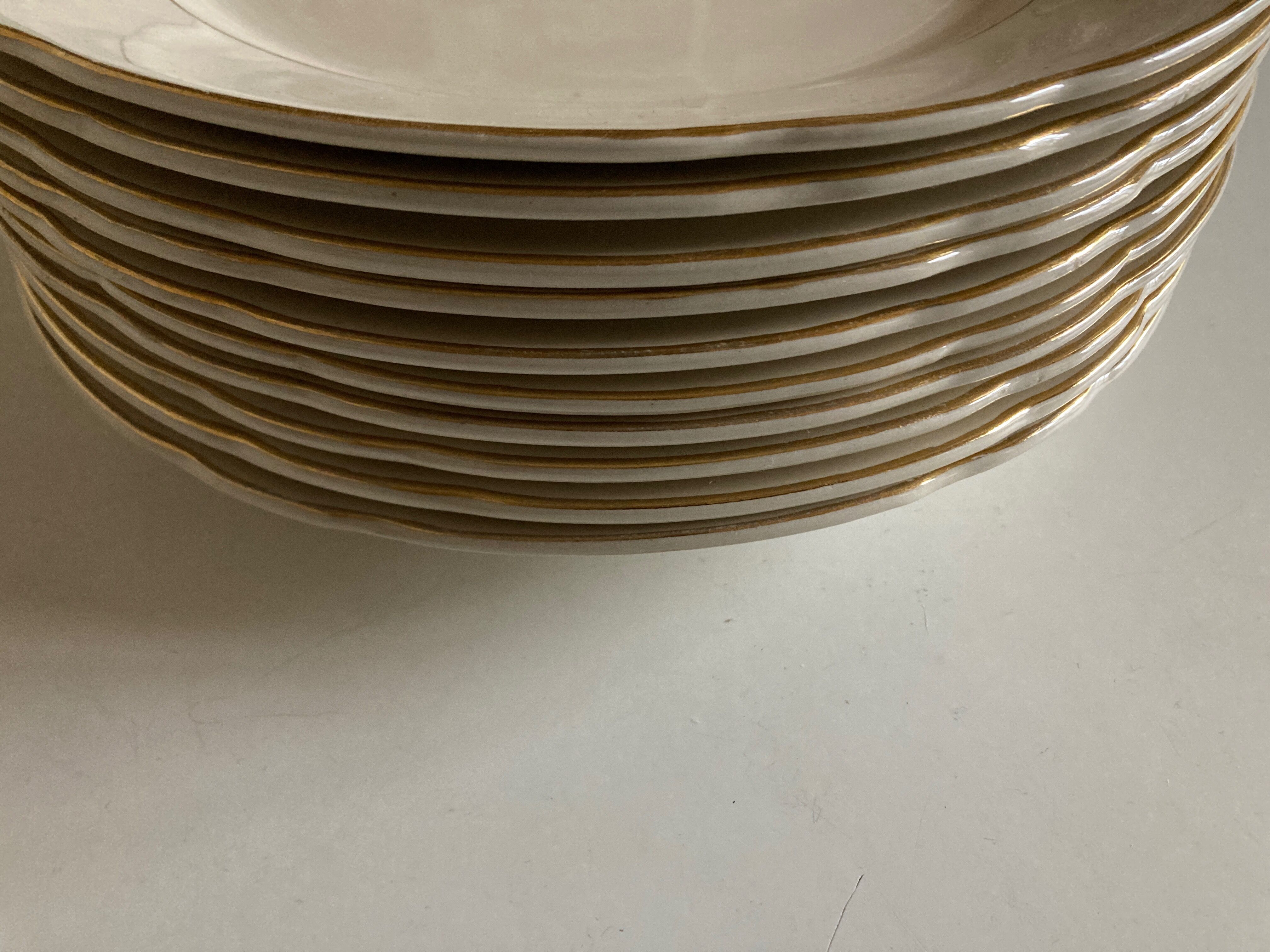 Set of 10 plates 1960 Villeroy & Boch ivory faience with gadroons