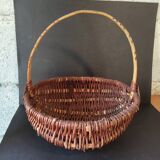 Basket of popular art in wicker – Handle carved with snakes – 20th century