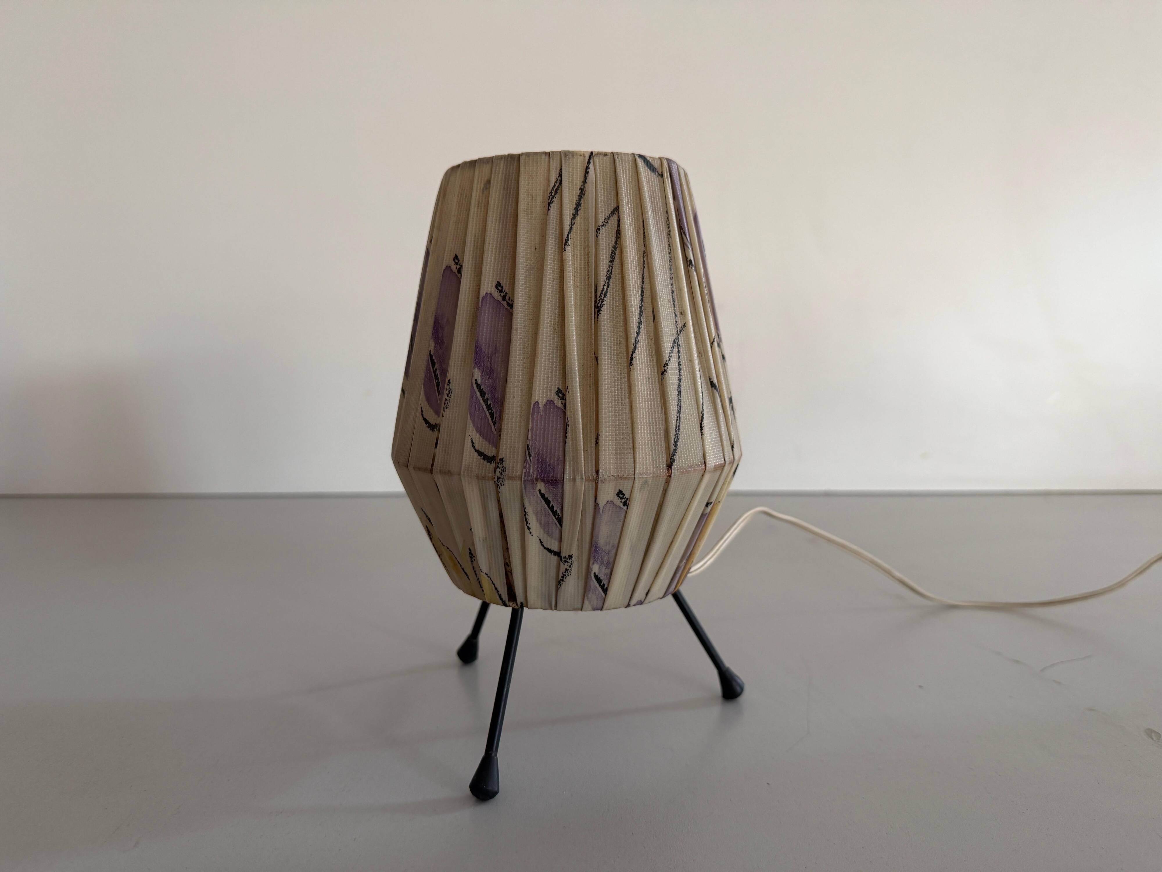 Pair of table lamps with plastic shades and tripod base, 1960s, Italy