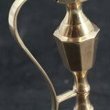 Ancienne paire de bougeoirs en laiton