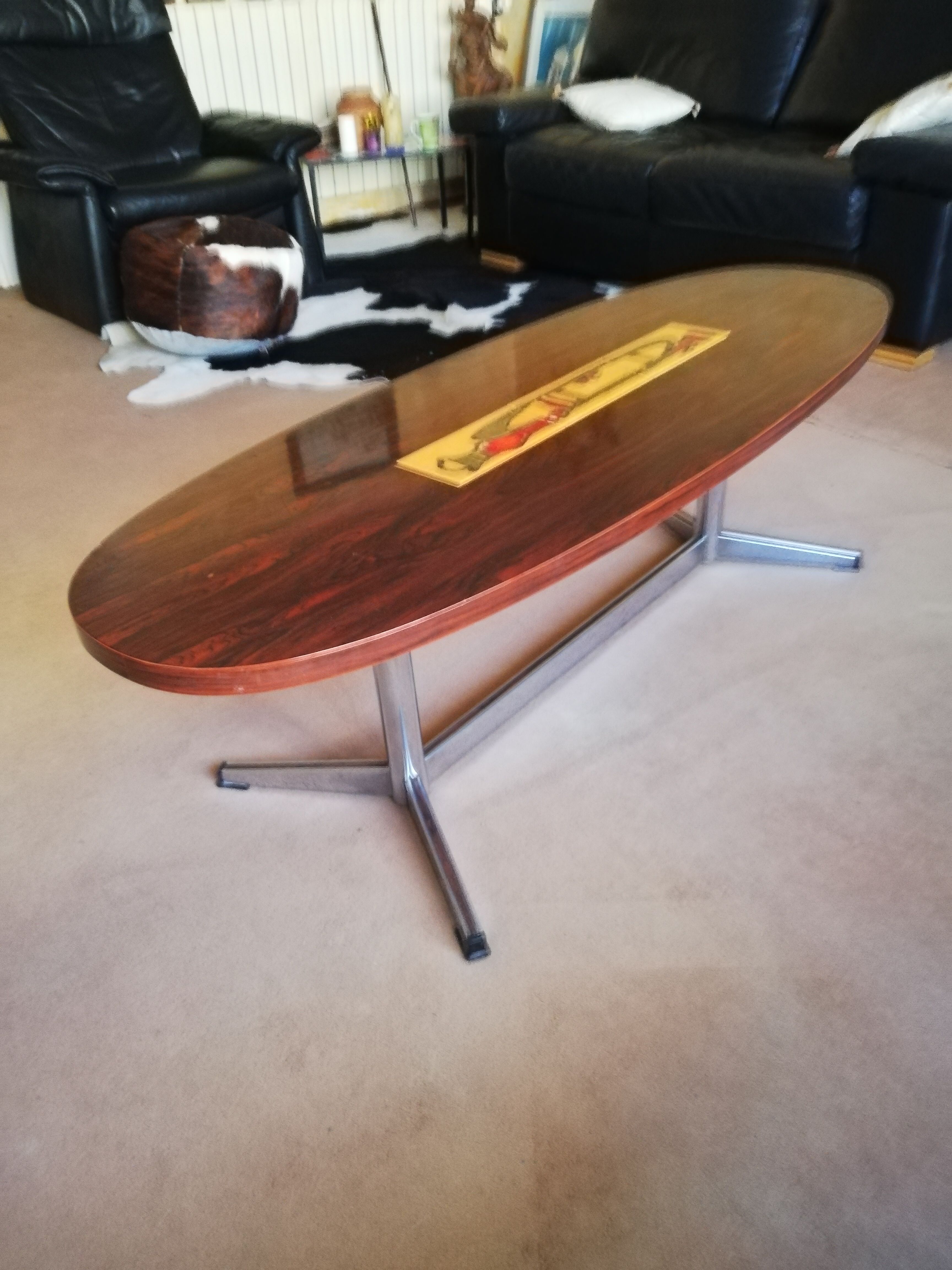 Table basse vintage ovale palissandre et céramique