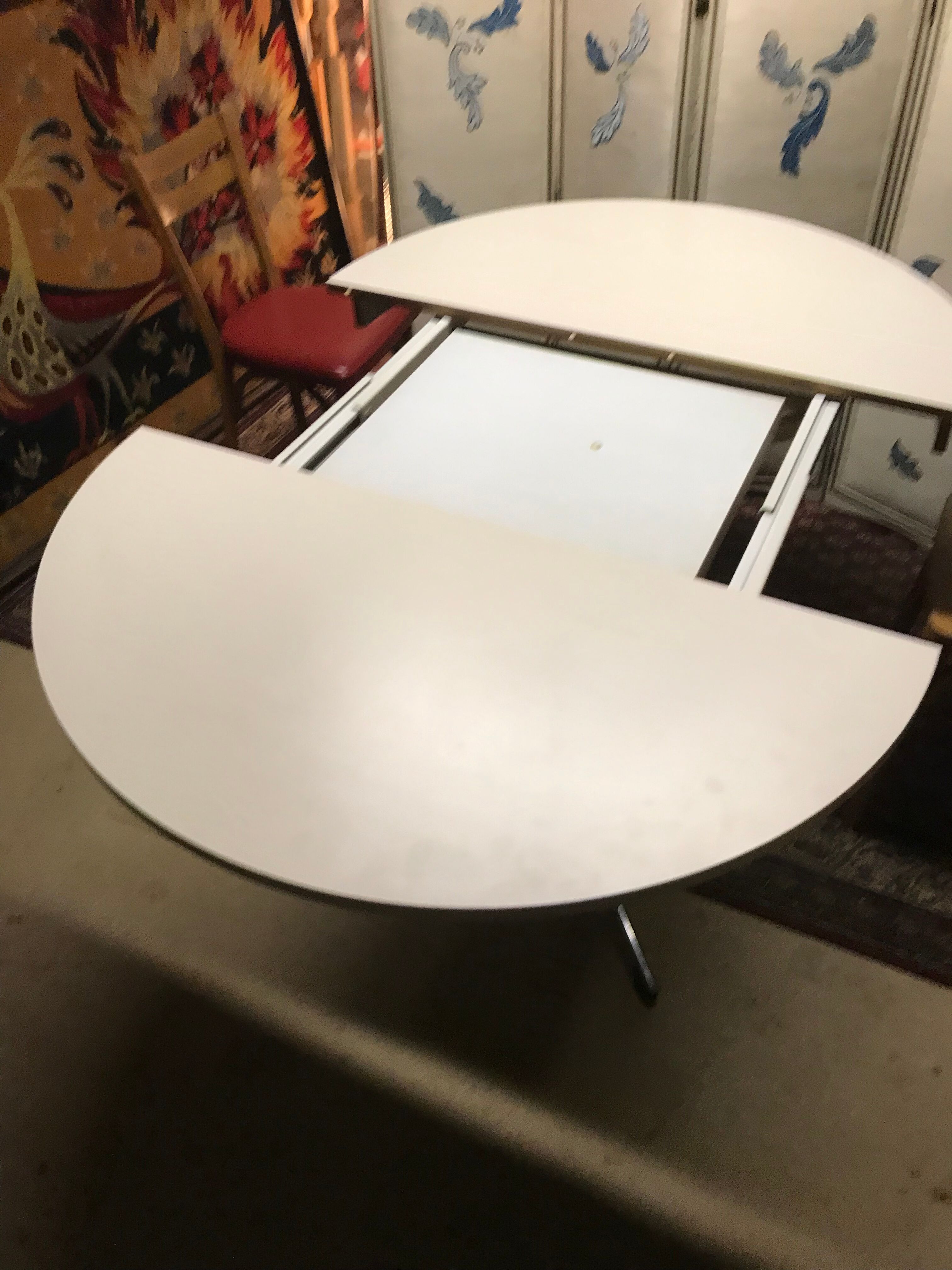 Butterfly dining table design 70s