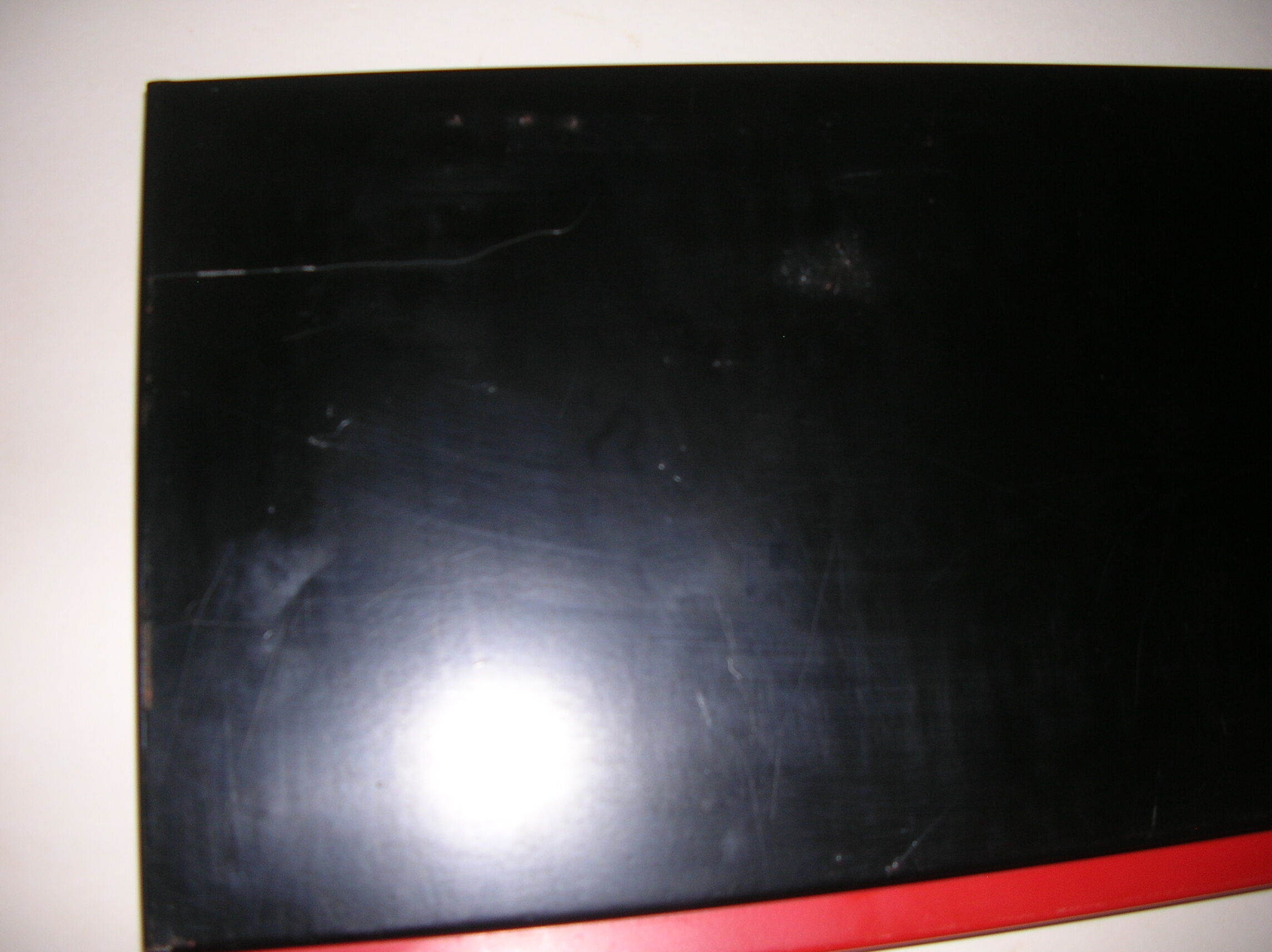 Tomado double-width wall shelf