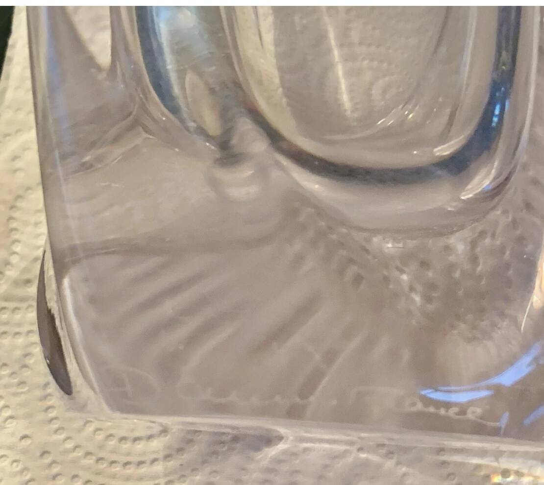 Daum Corolla vase - signature “Daum France”