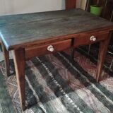 Farm table