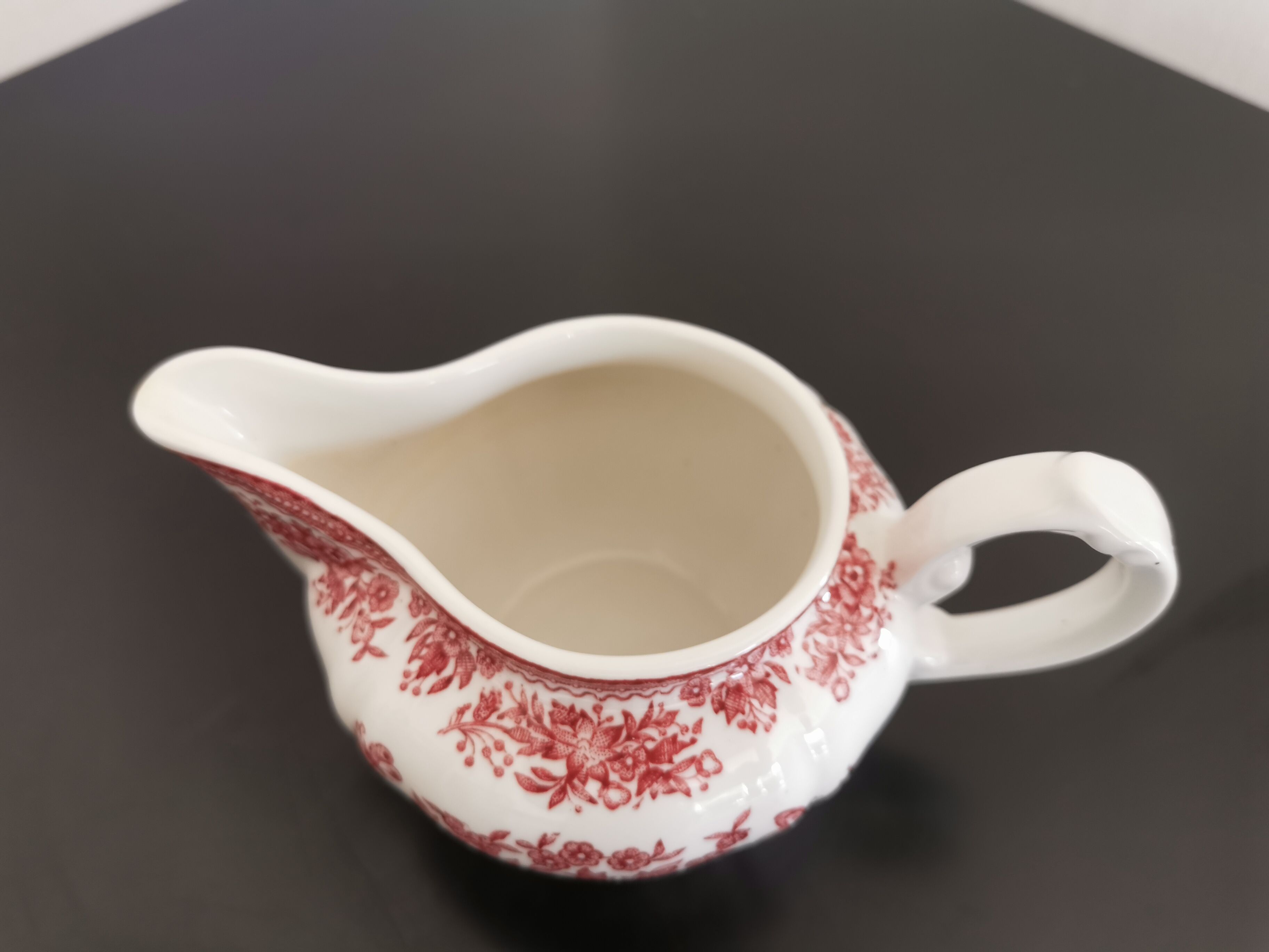 Villeroy & Boch Saar Germany antique red coffee and tea set