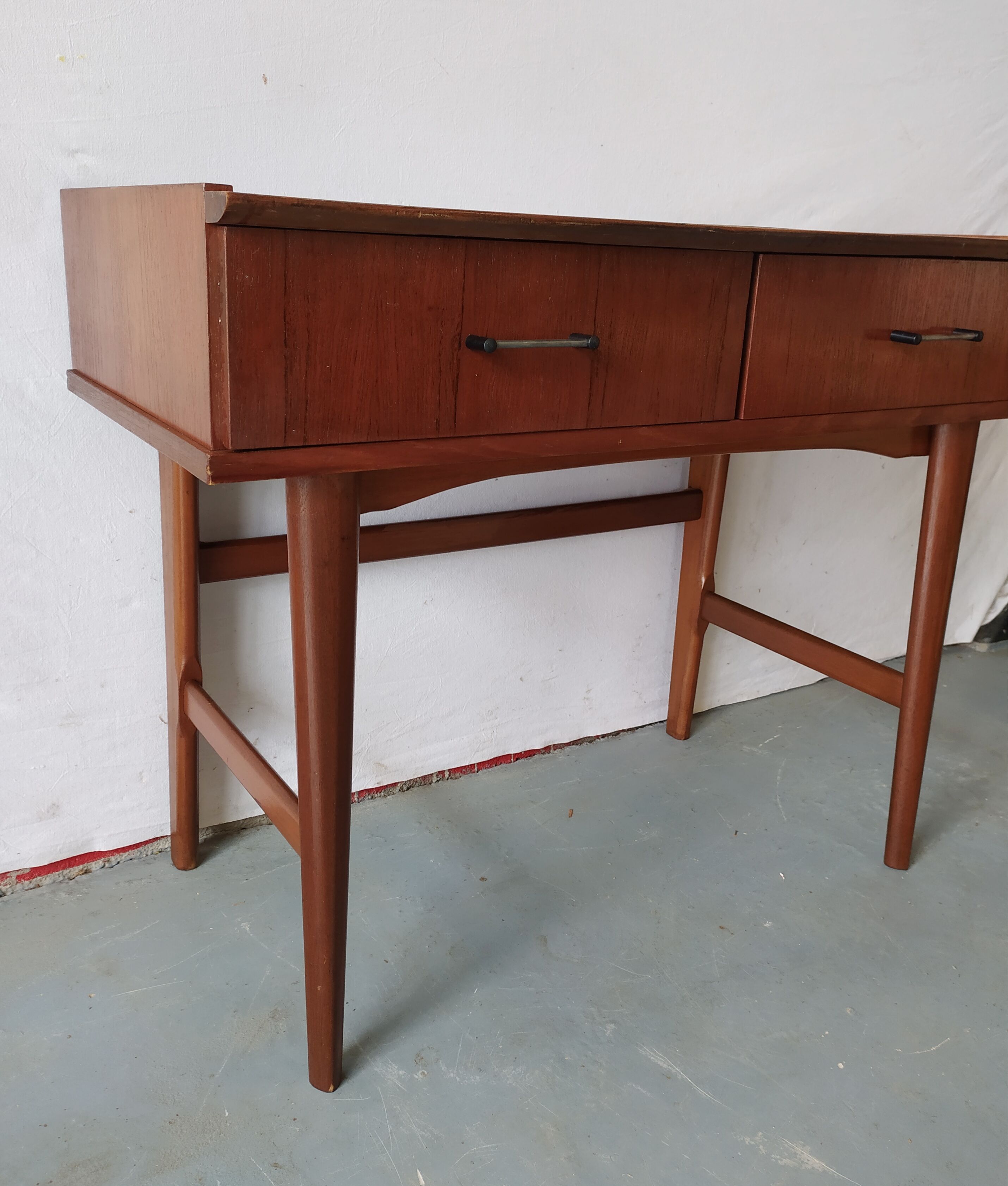 Teak desk