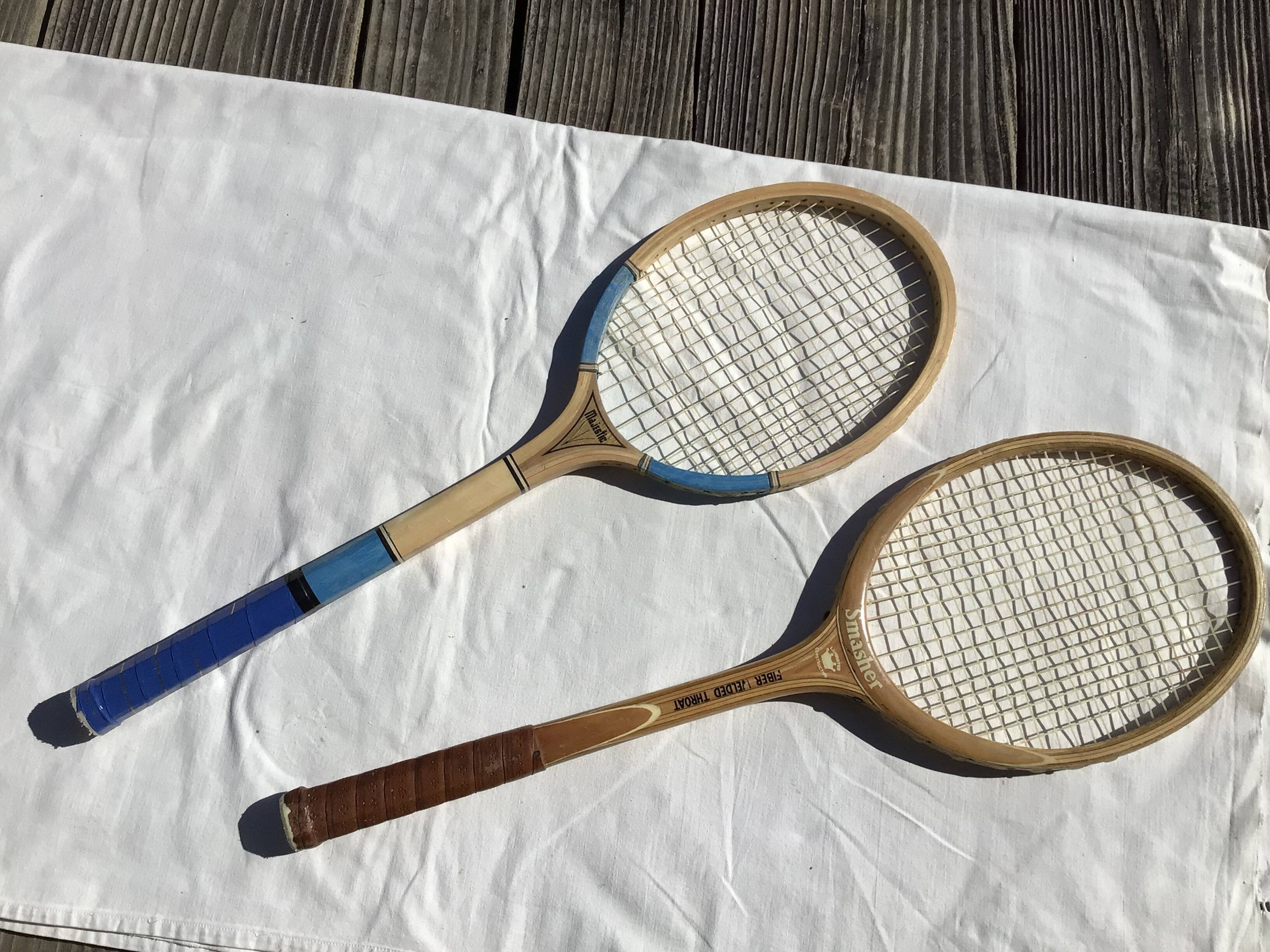 Smasher wooden tennis racket