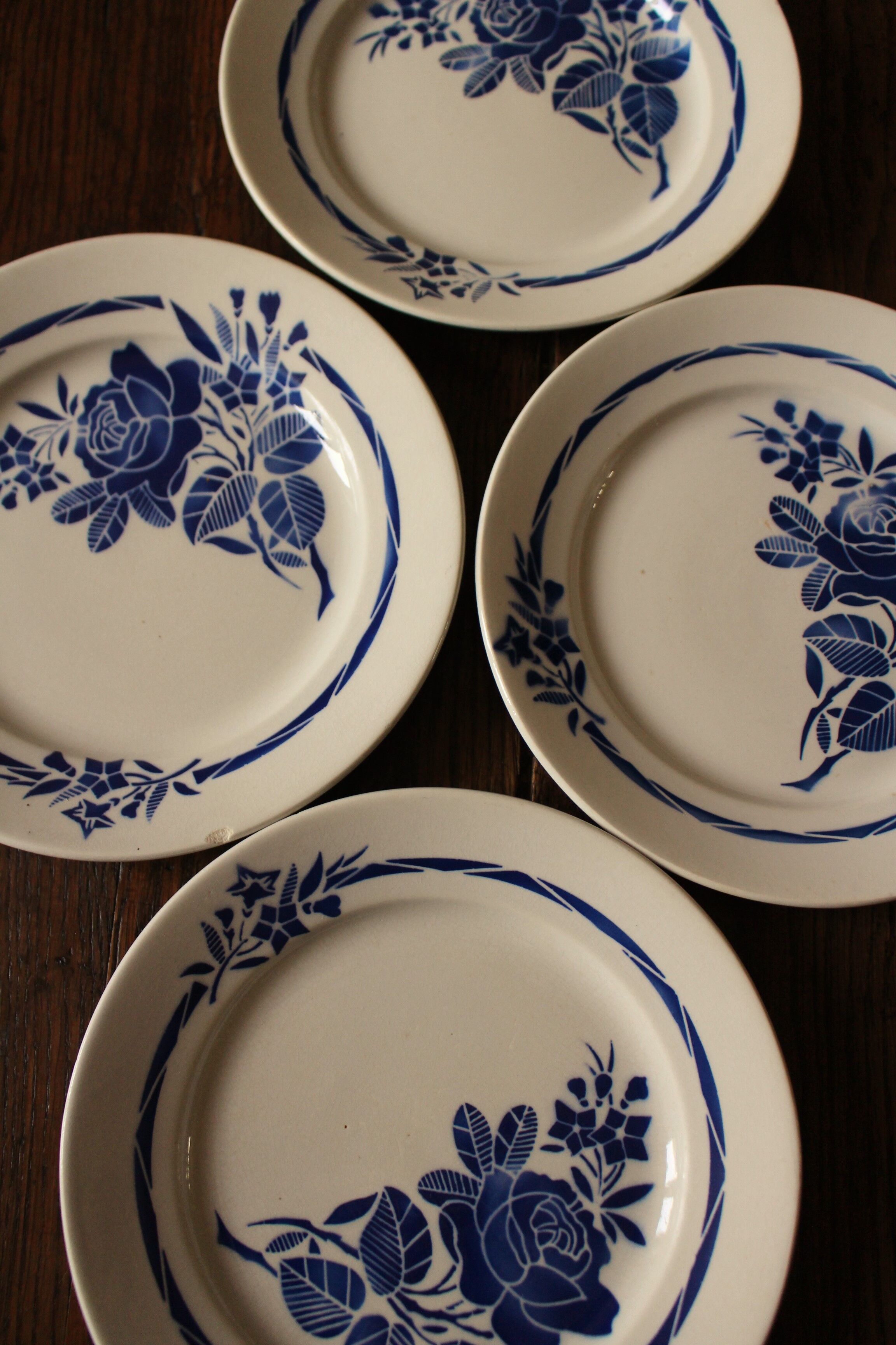 Lot 4 flat plates Badonviller Blue Rose