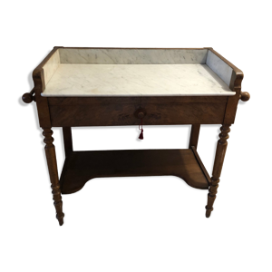 table de toilette dessus