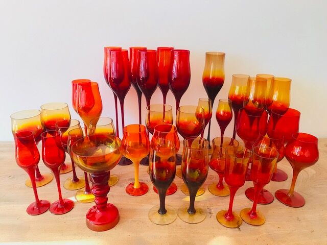 Set of 2 handmade glasses by artist Professor Zbigniew Horbowy