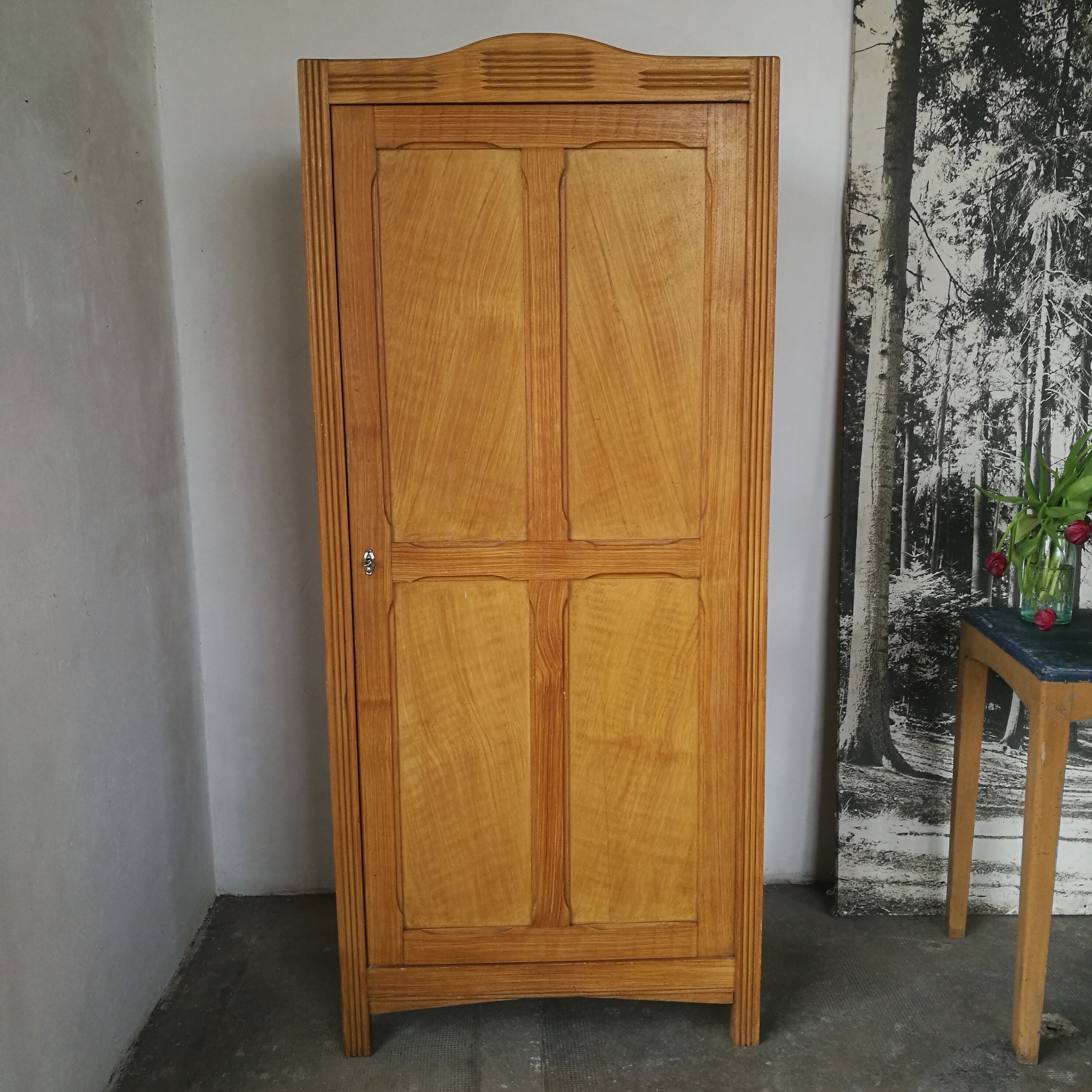 Fir tree hosier, Parisian wardrobe