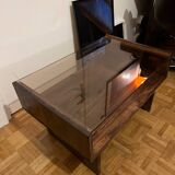 Table basse style brutaliste