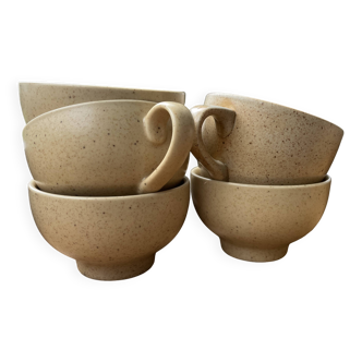 Set of 5 stoneware cups