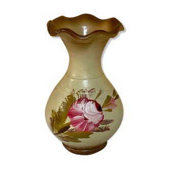 Small ceramic vase beige flower Rose