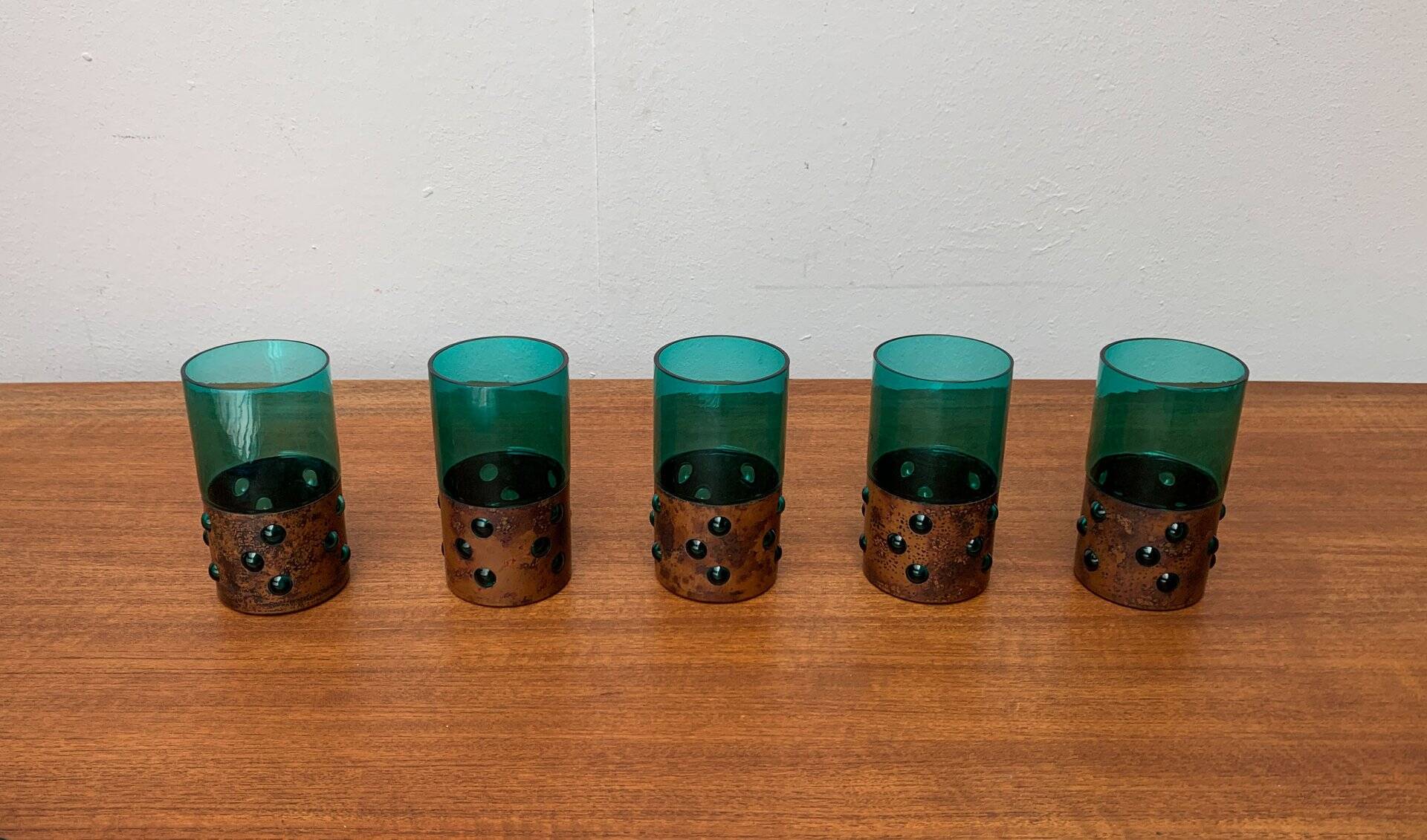 Drinking glasses in green glass and copper in mid-century style by Nanny Still, 1960s, set of 5.