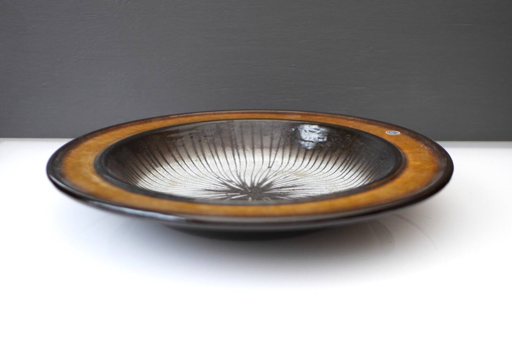 Large mid-century modern pottery Cleo bowl by Mari Simmulson for Uppsala Ekeby, 1970s