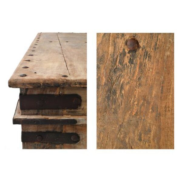 Table basse à ferrures en teck ancien
