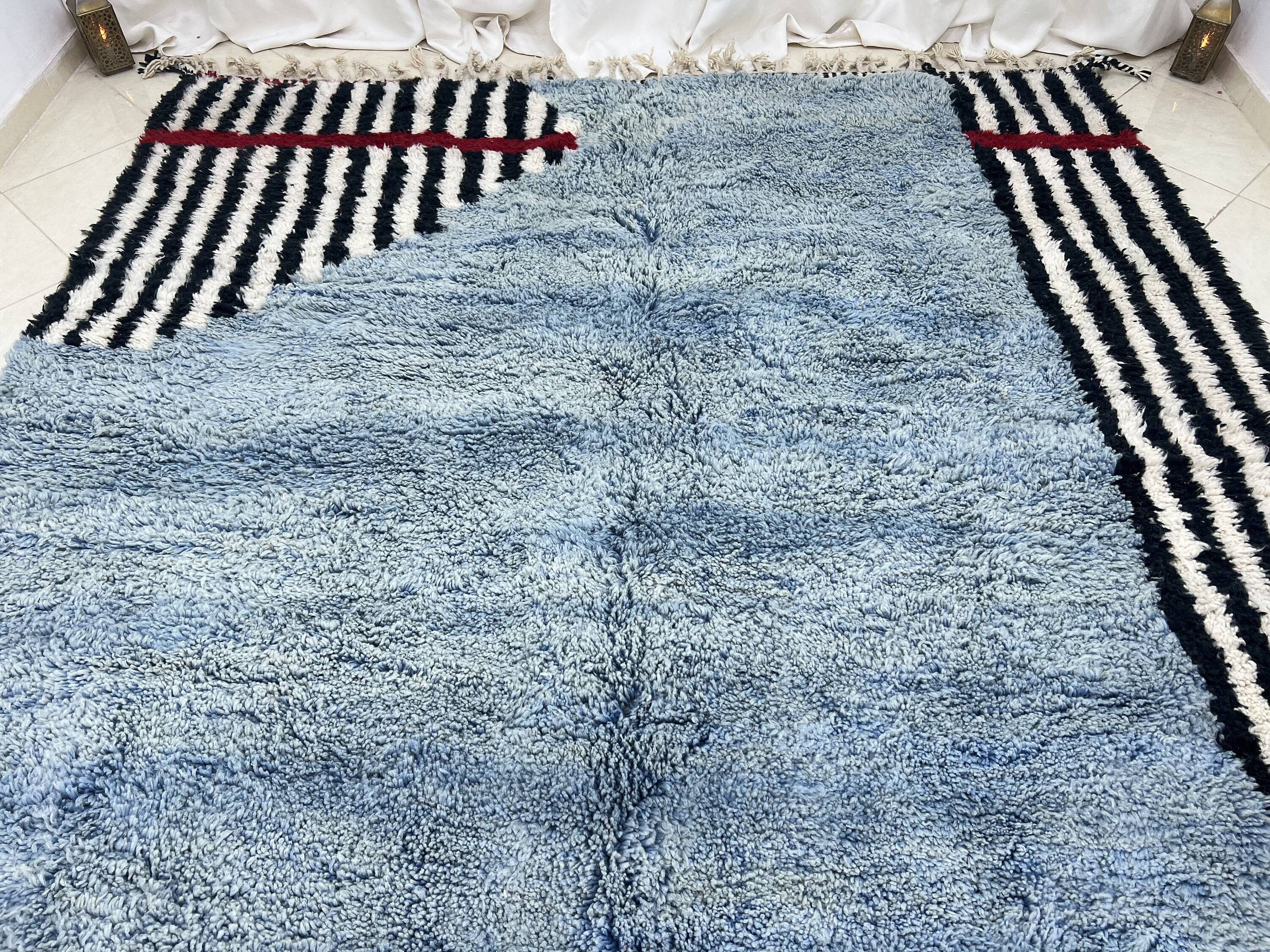 Berber carpet in pure wool 3 x 2 m
