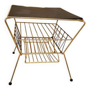 Coffee table with vintage magazine rack – 1960s