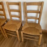 Ensemble de quatre chaises paillées