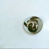 White opaline suspension transparent toothed border
