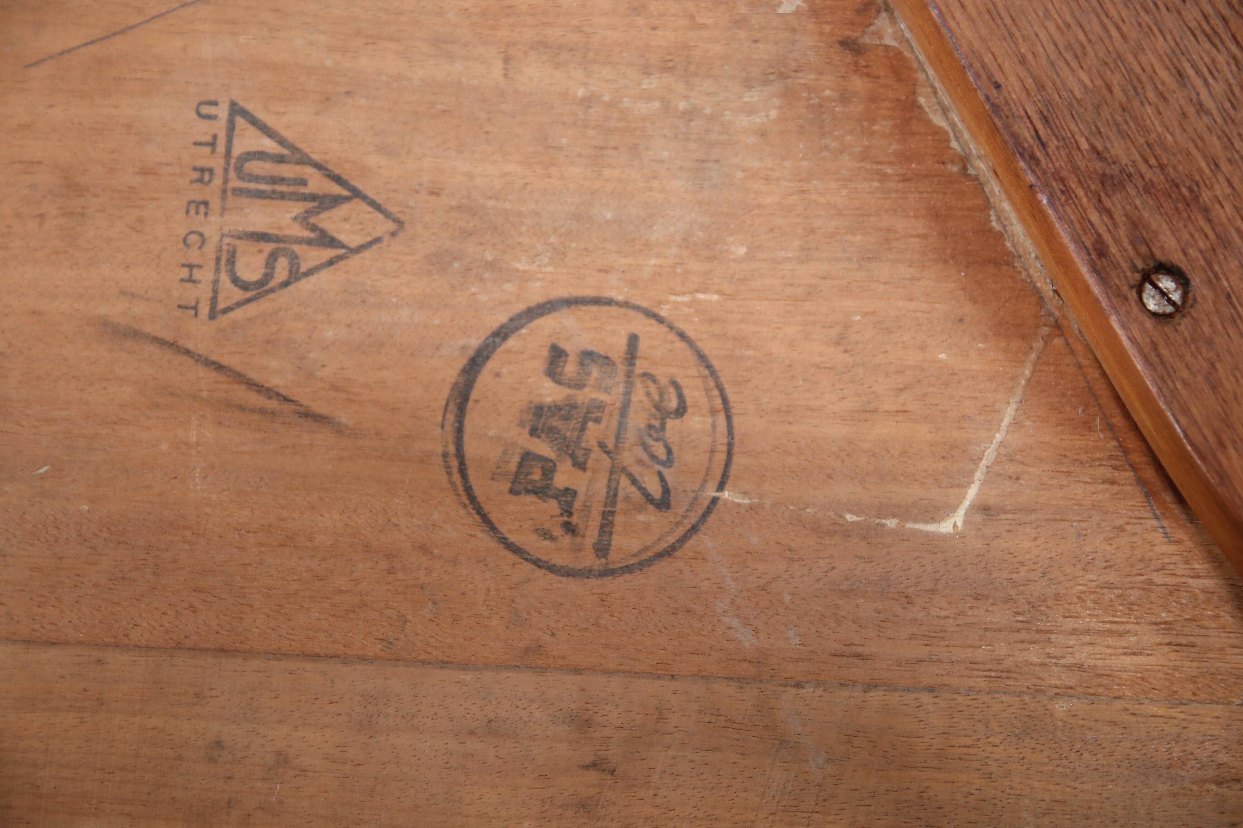 Pastoe round side table by Cees Braakman in oak