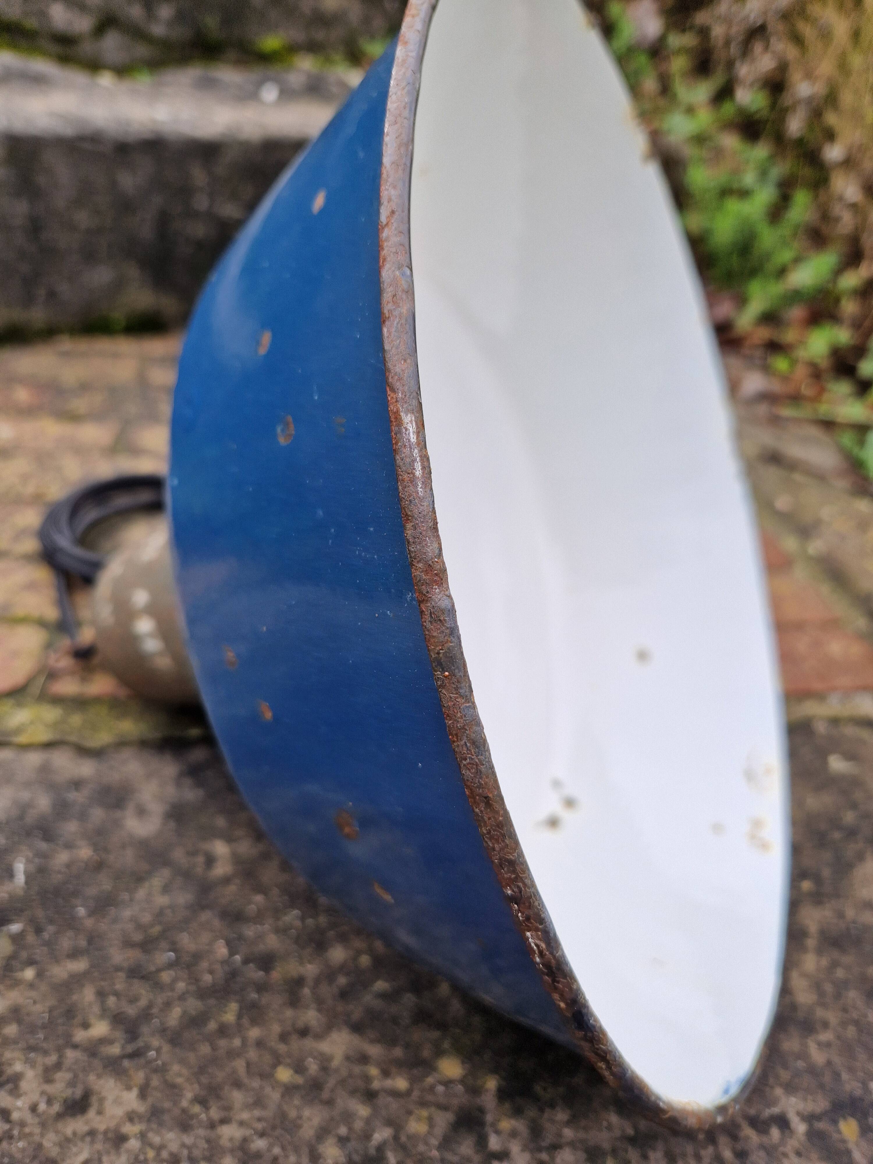 Industrial pendant light in blue enamelled sheet metal and cast iron, Poland, 1950s-60s