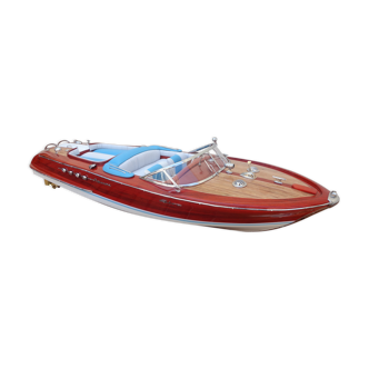 Model boat Riva 65 cm