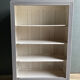 Armoire parisienne étagères