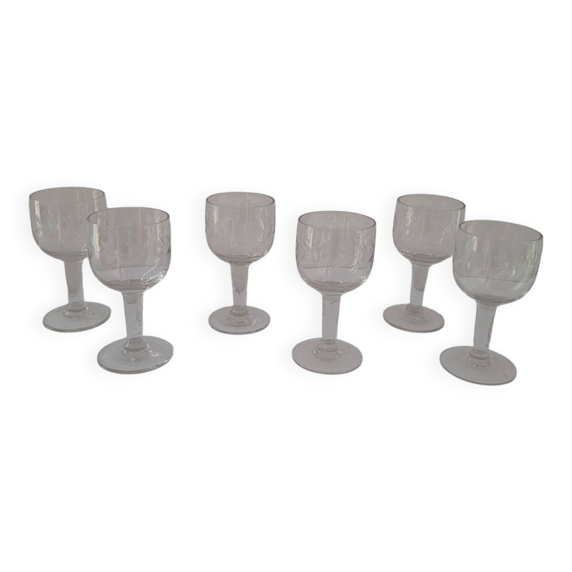 30's stemmed glasses