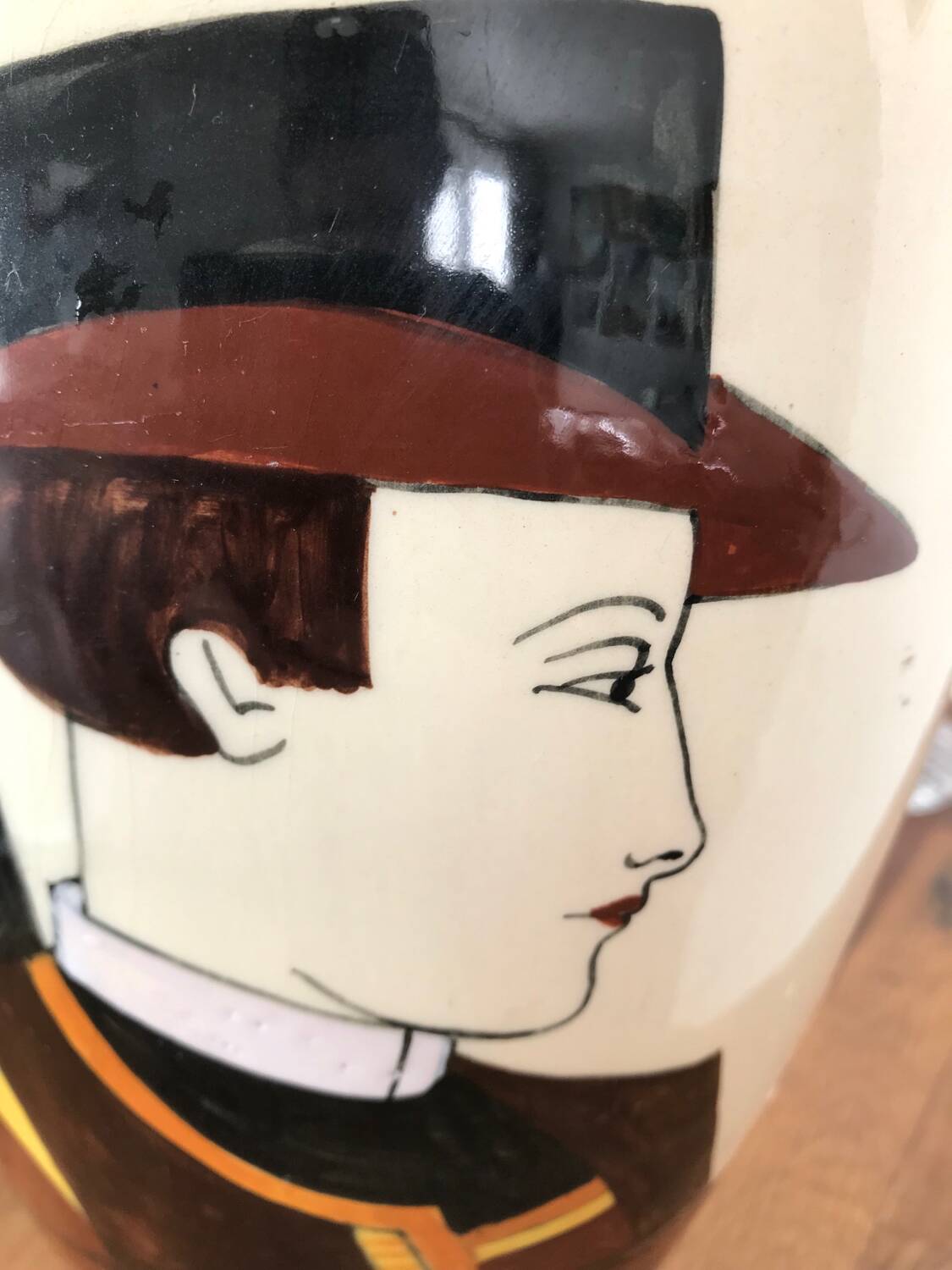 Grand vase breton Henriot Quimper