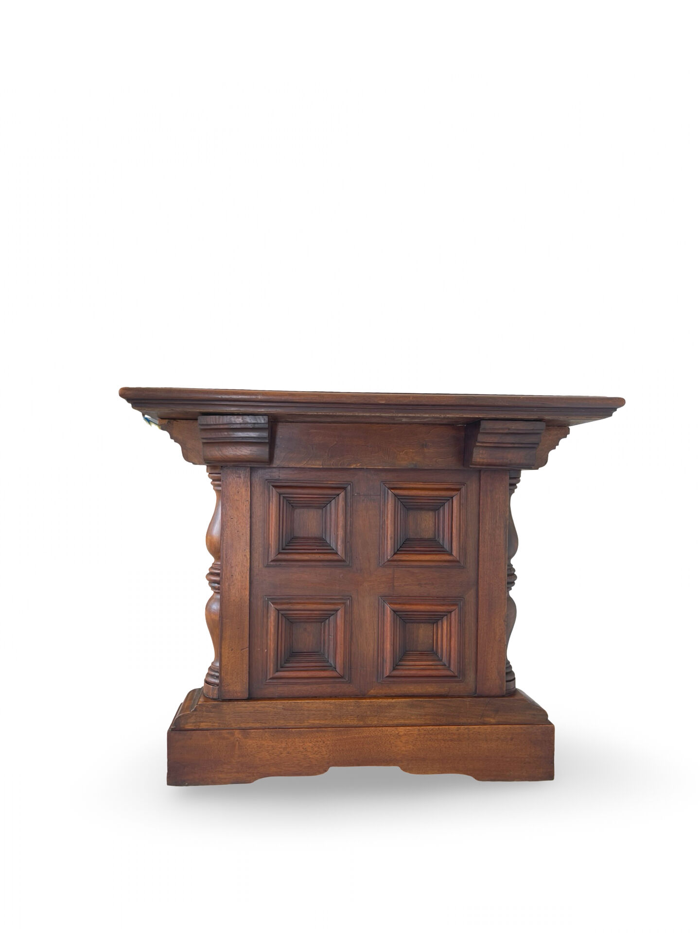 La table à manger extensible de haute qualité de style Renaissance italienne,