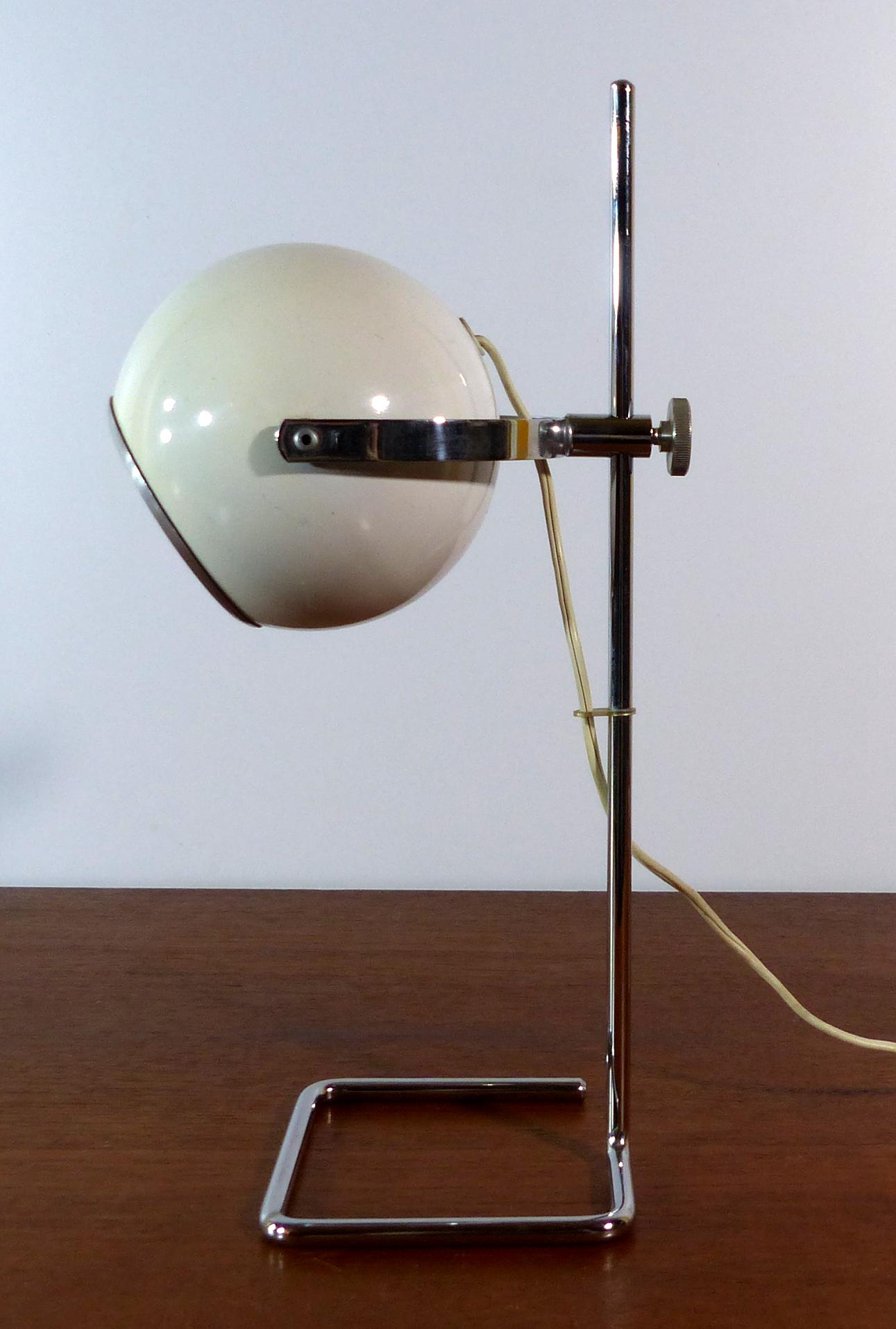 Lamp white eyeball 1970