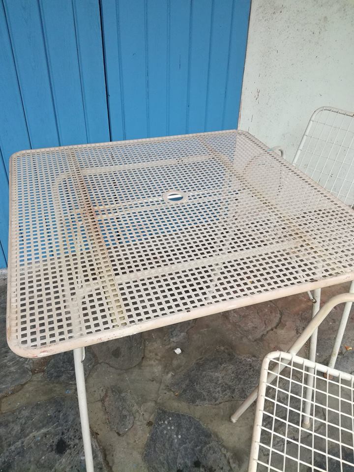 Set table and chairs EMU model Rio of the 1950s