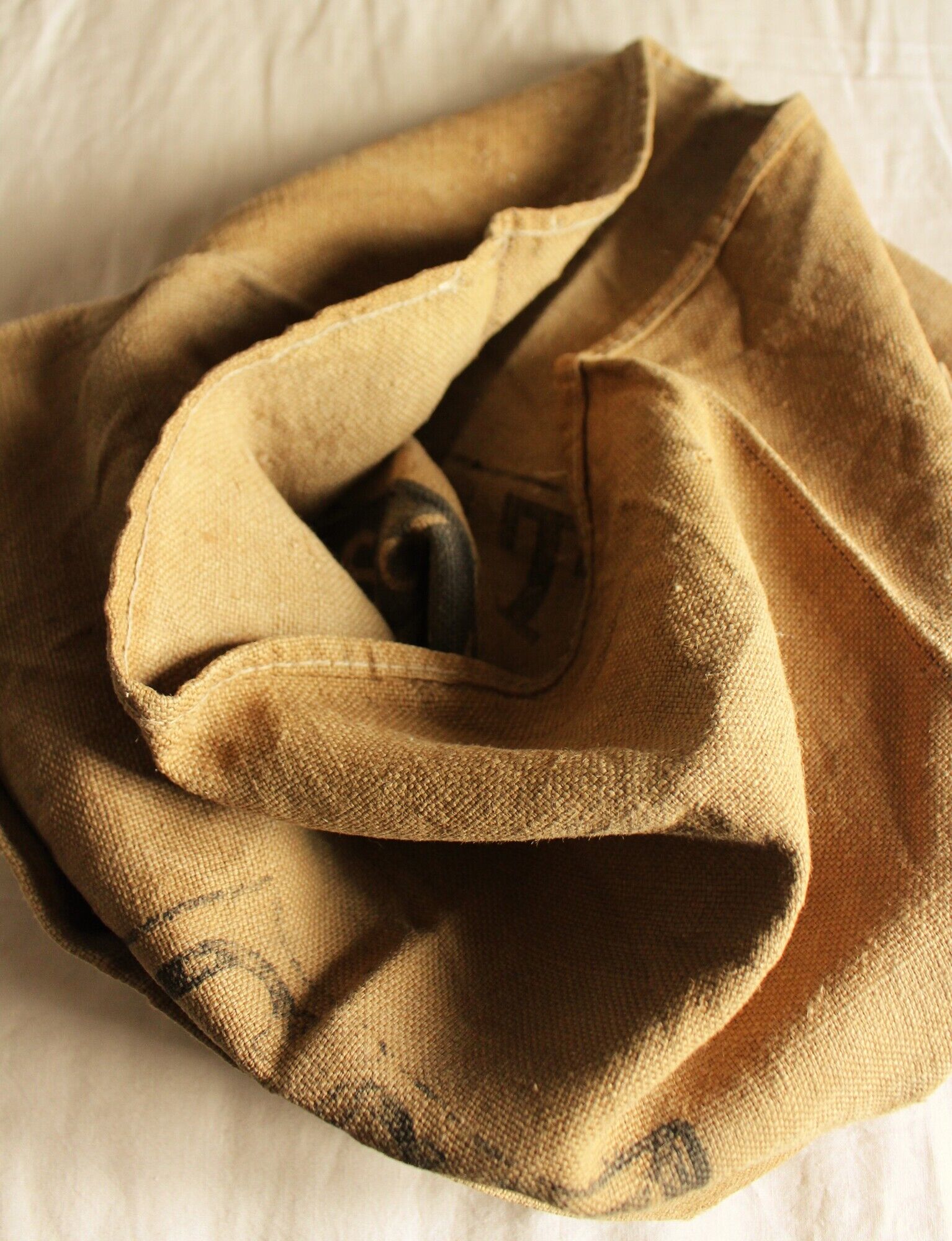 Jute Toile Bag Black Ink Mills of the Thunder City