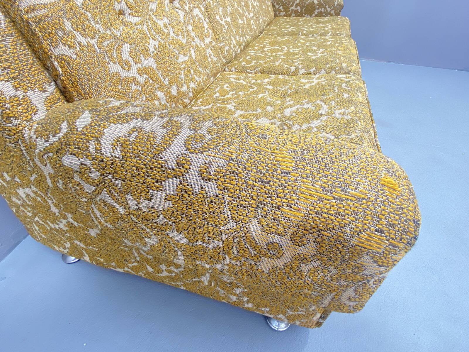 Canapé pliant rembourré du milieu du siècle, années 1970, Europe centrale