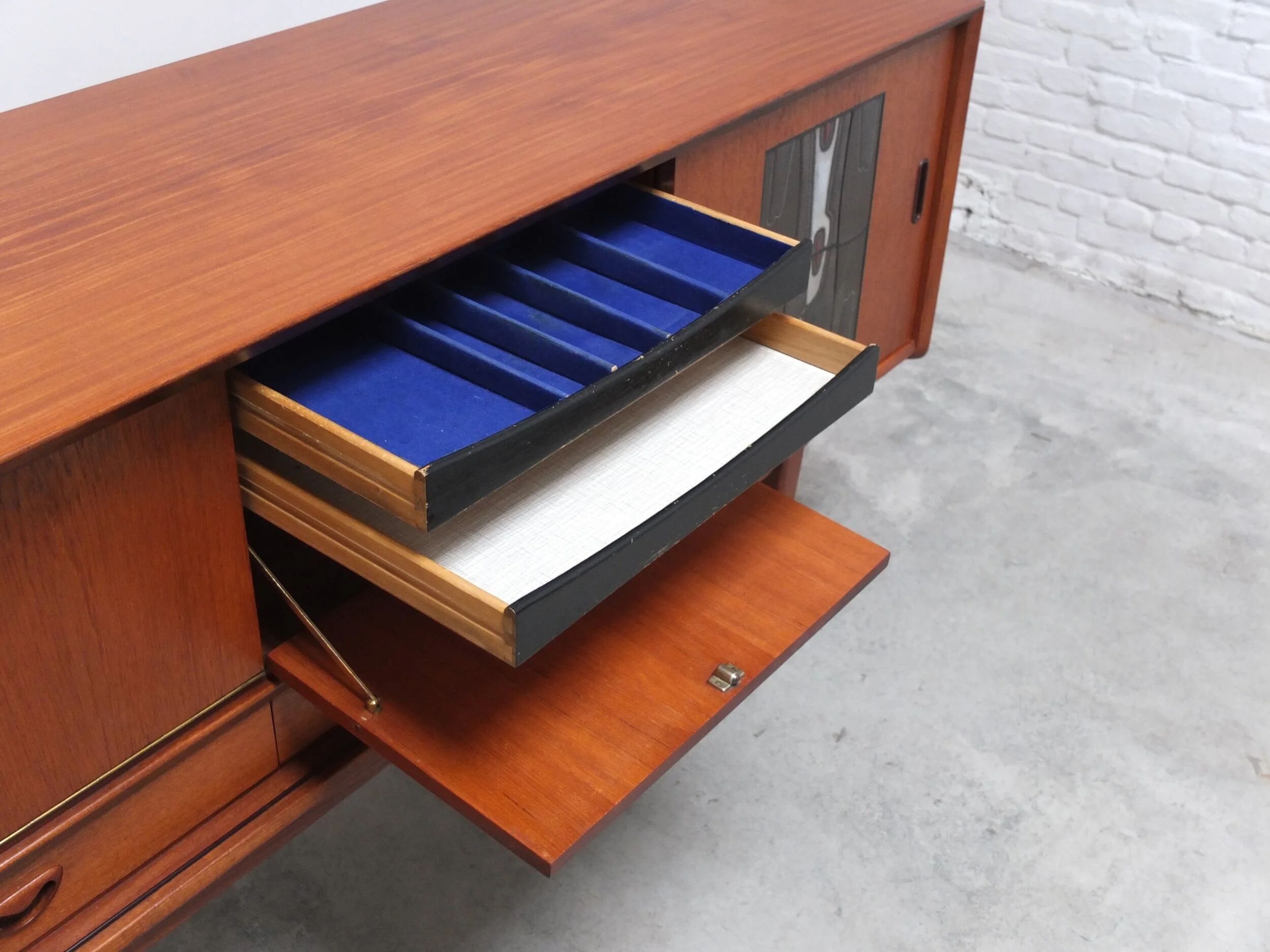 Decorative sideboard by Louis Van Teeffelen for Wébé, 1950s