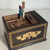 Vintage 1960 cigarette holder wooden dispenser Japan groom - 12 x 9 cm