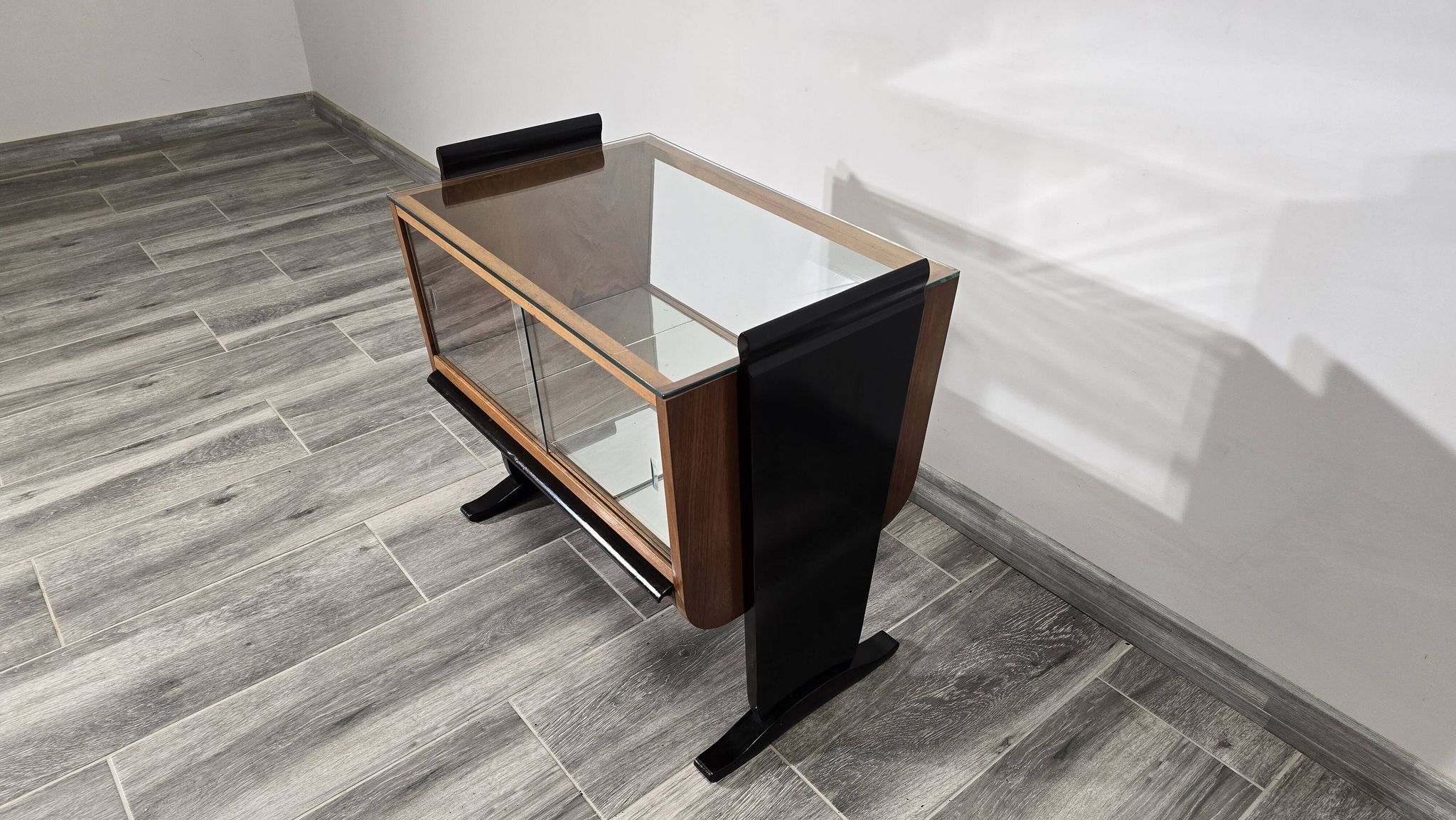 Art Deco Bar Table by Jindrich Halabala for Up Závody, 1930s