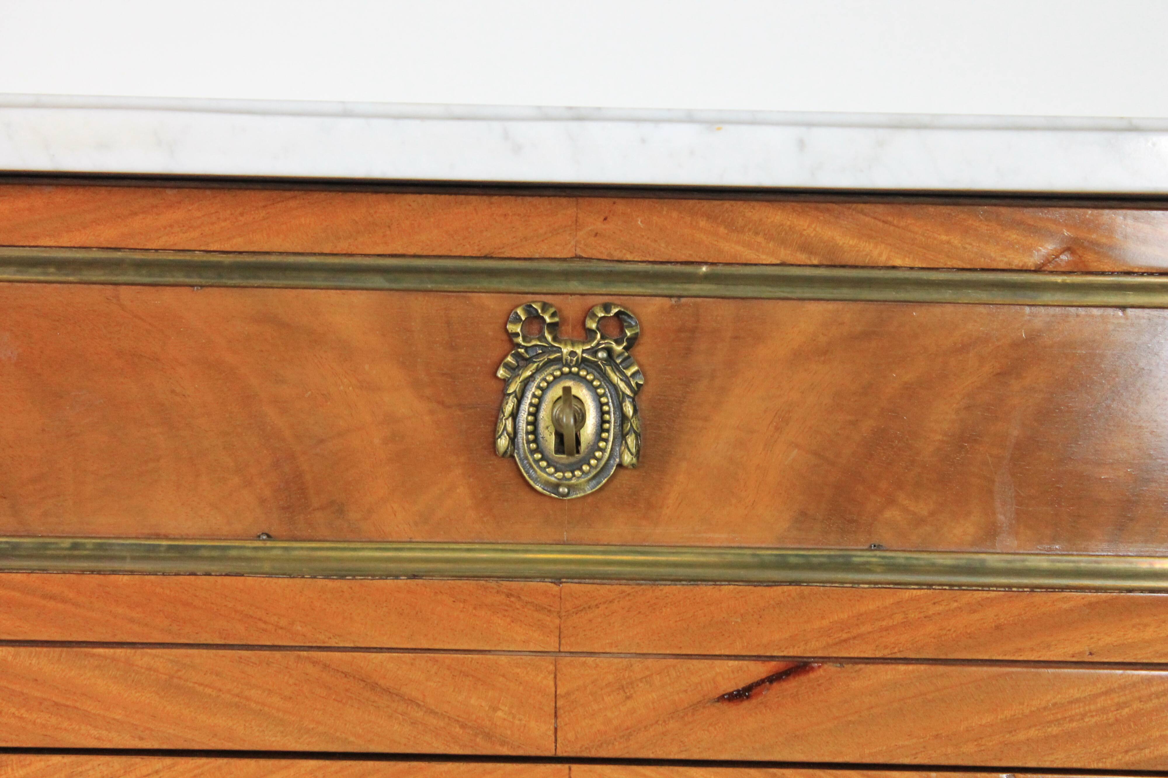Louis XVI chest of drawers