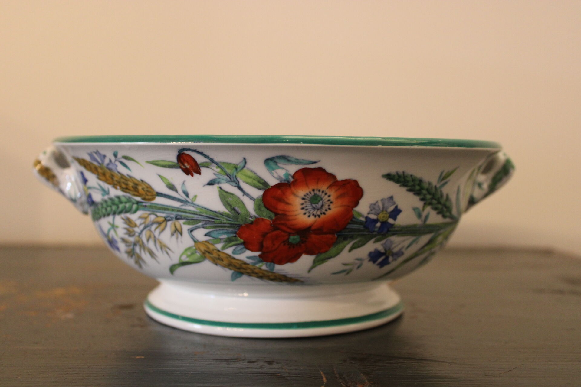 English earthenware strawberry drainer