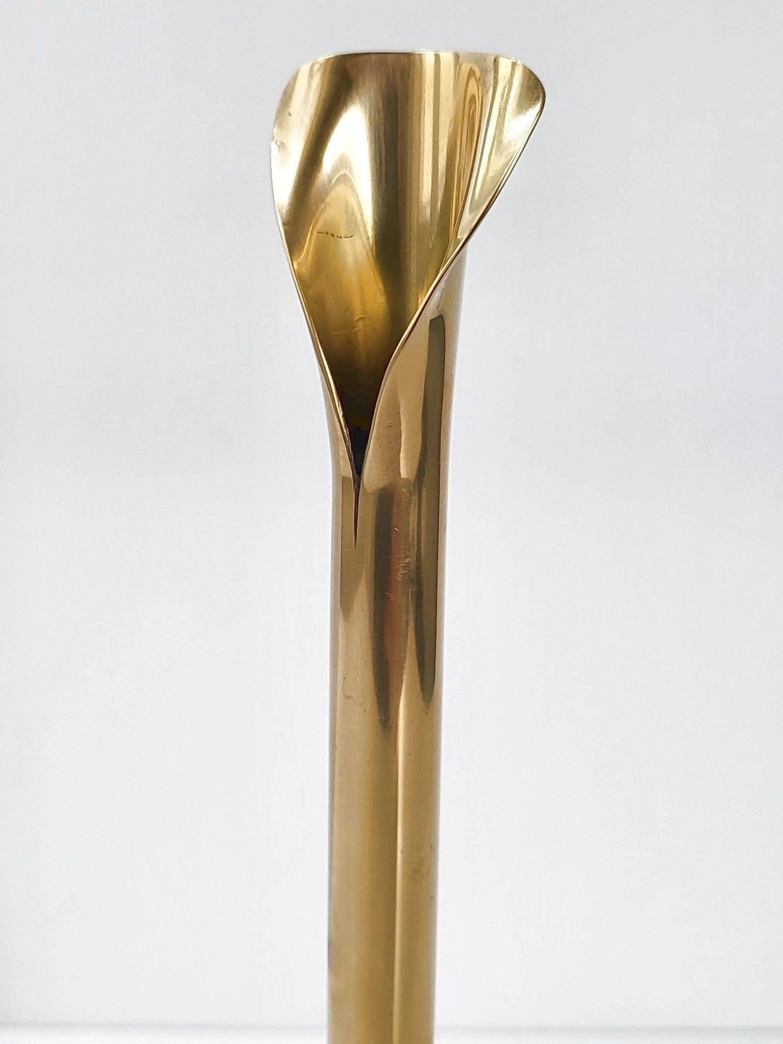 Vintage 1970 soliflore vase in gilded brass