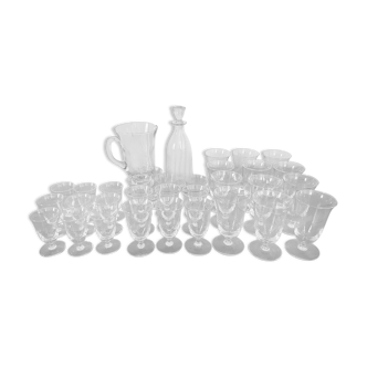 Glass, decanter and pitcher service 33 pieces