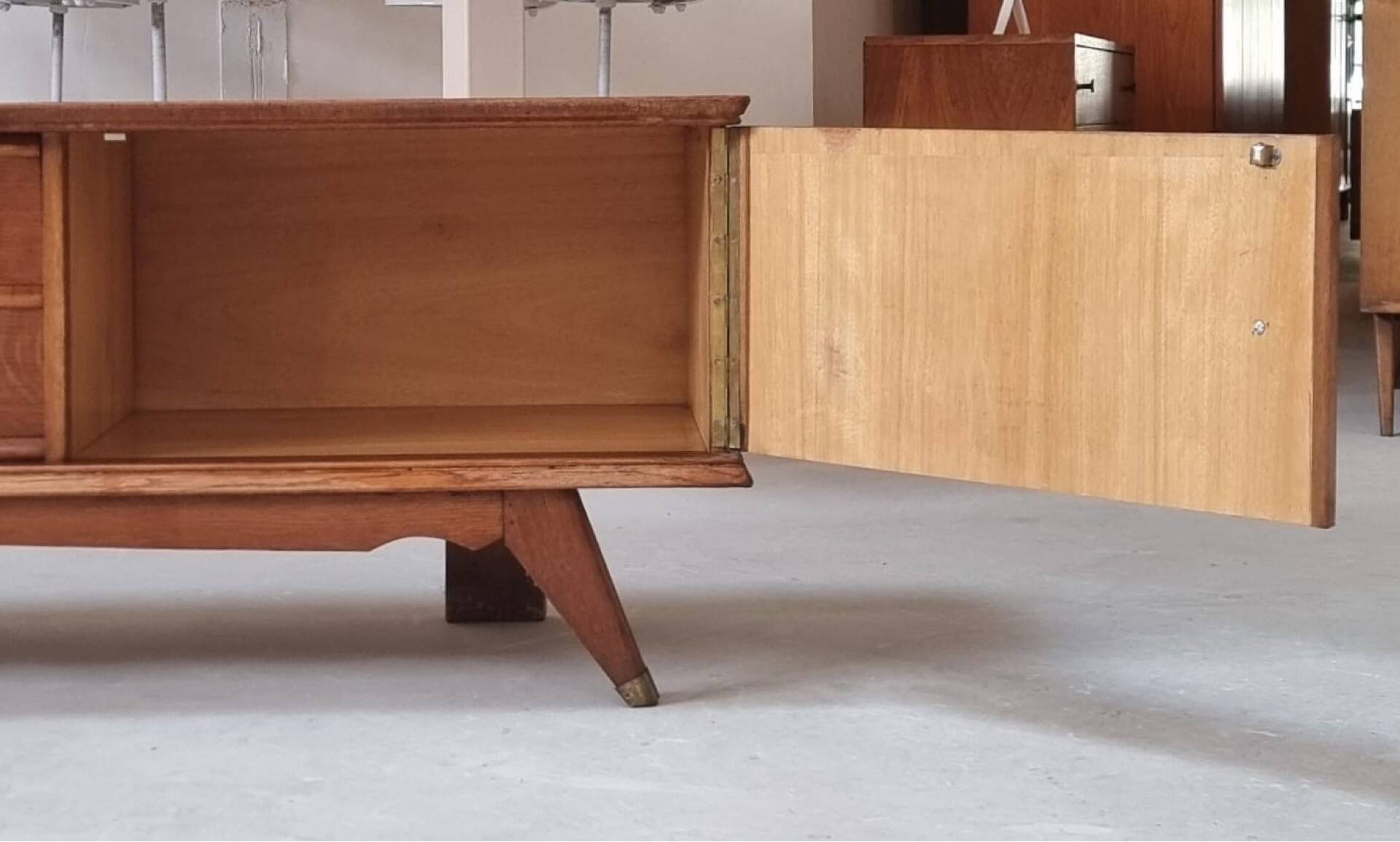 Mid-century lowboard