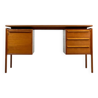 Danish Design Teak Desk by GV Møbler Vintage Mid-Century 60s 70s