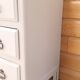 Commode vintage relookée gris