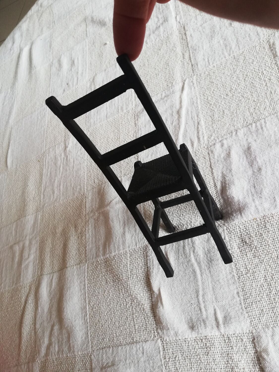 Chaise miniature fer forgé
