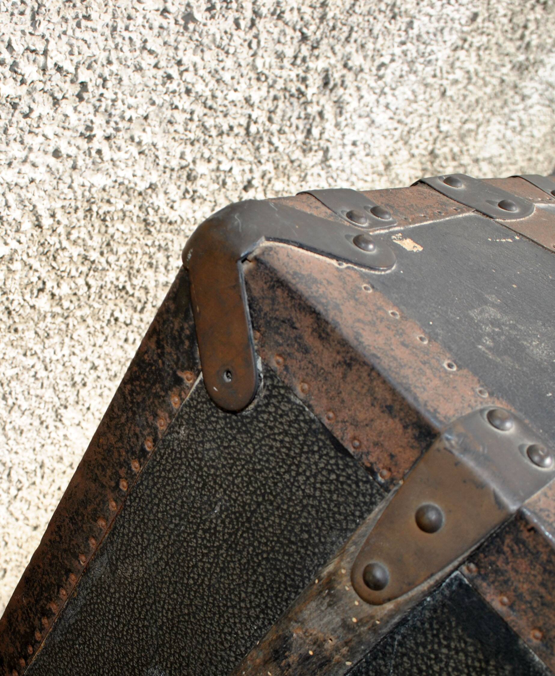 Malle cabine Wardrobe ancienne 1920 Coffre armoire Transatlantique Dressing