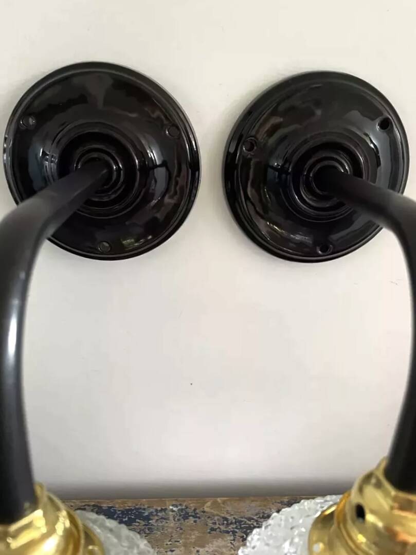 Pair of vintage wall lights